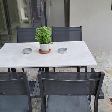 Charming Coastal Retreat Apartment Anavyssos Ngoại thất bức ảnh